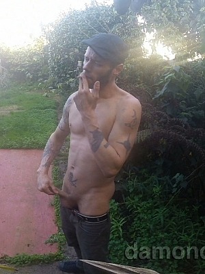 Jerking off outside